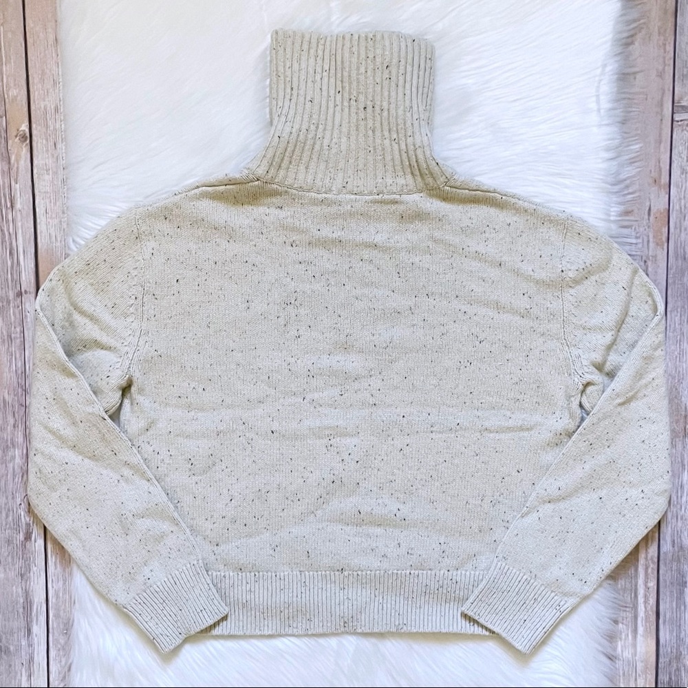 The North Face Women’s Crestview 1/4 Zip Sweater - Picture 4 of 8